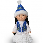 Веснушка в казахском костюме (девочка)
